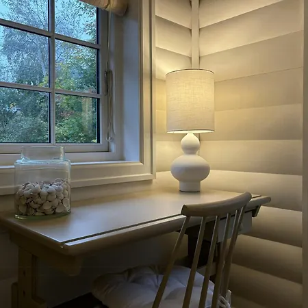 Scandinavian-style Summer House By *