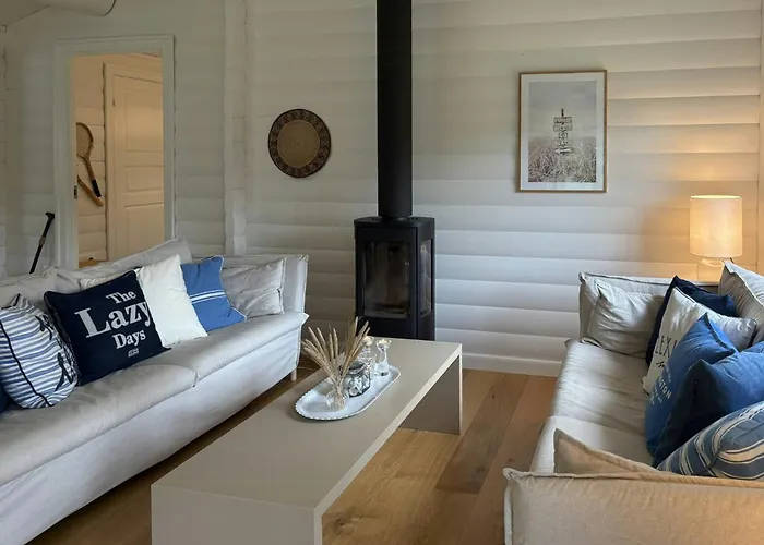 펜션 Scandinavian-style Summer House By *